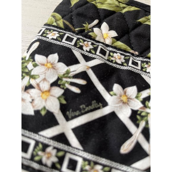 Vera Bradley curling iron pouch - Picture 2 of 5